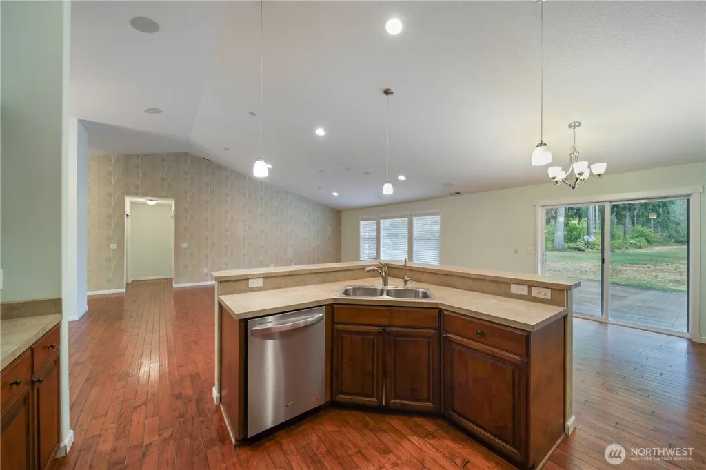 3328 104th Avenue SW Olympia WA 98512