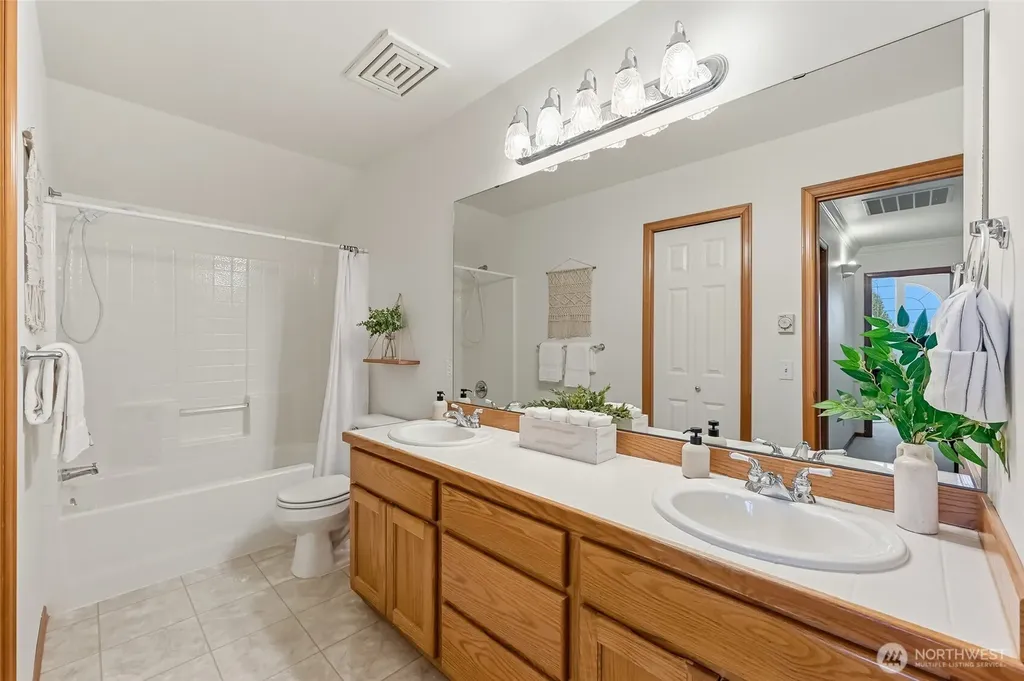 7226 55th Street SE Snohomish WA 98290