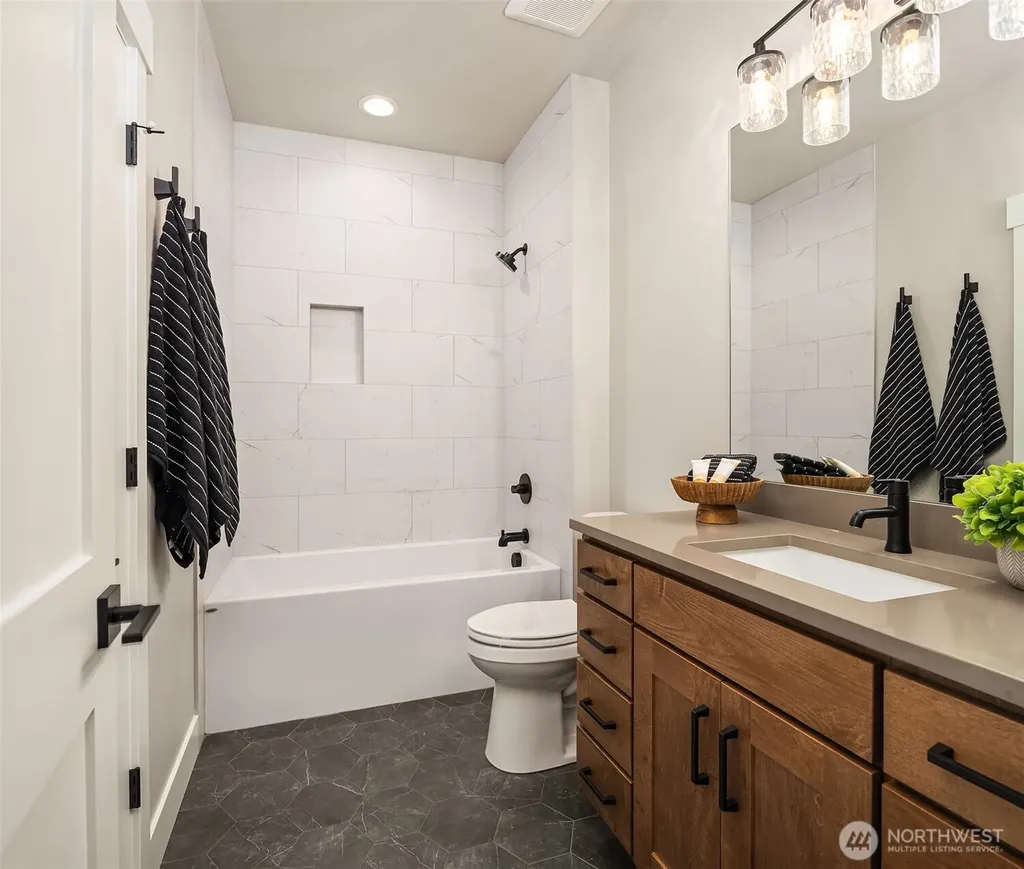 13210 276th Way NE Duvall WA 98019