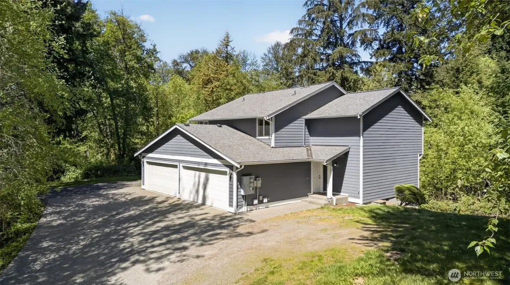 12612 153rd Street E Puyallup WA 98374