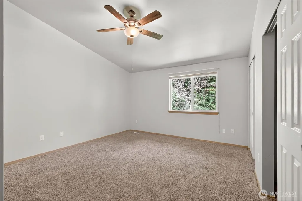 12612 153rd Street E Puyallup WA 98374