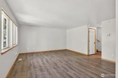 12612 153rd Street E Puyallup WA 98374