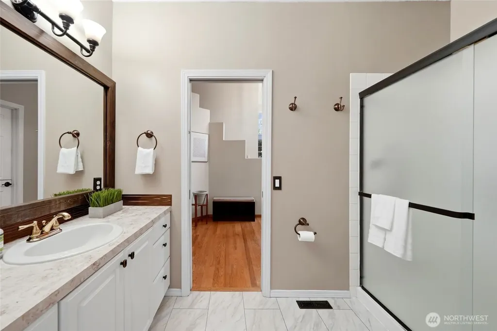 609 108th Place SE Everett WA 98208
