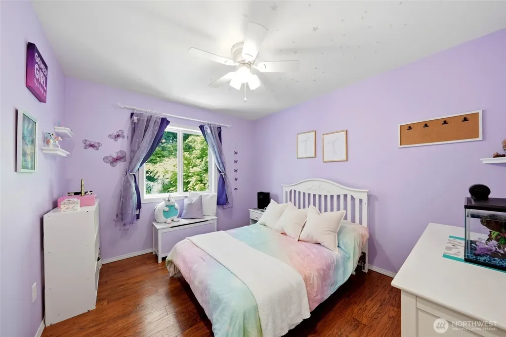609 108th Place SE Everett WA 98208