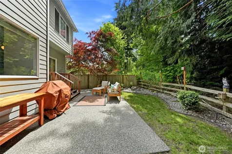 609 108th Place SE Everett WA 98208