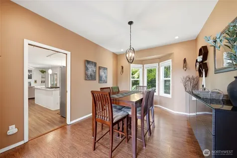 609 108th Place SE Everett WA 98208