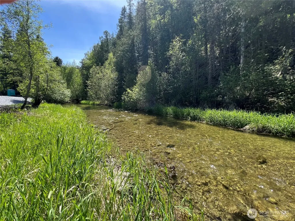 2843 Deep Lake South Shore Road Colville WA 99114