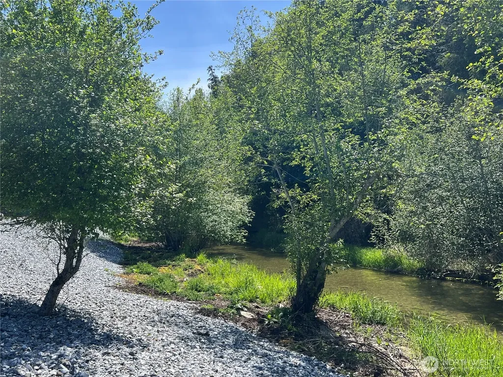 2843 Deep Lake South Shore Road Colville WA 99114