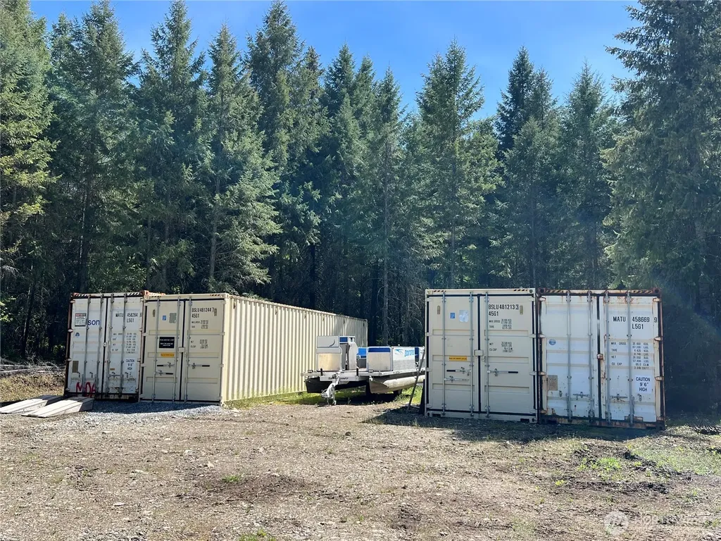 2843 Deep Lake South Shore Road Colville WA 99114