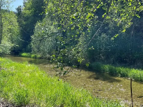 2843 Deep Lake South Shore Road Colville WA 99114