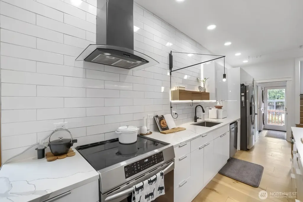 1608 N 50th Street Seattle WA 98103