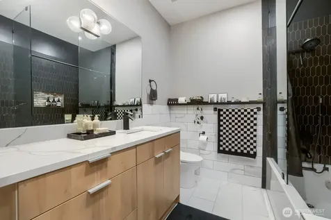 1608 N 50th Street Seattle WA 98103