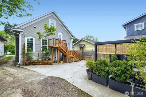 1608 N 50th Street Seattle WA 98103