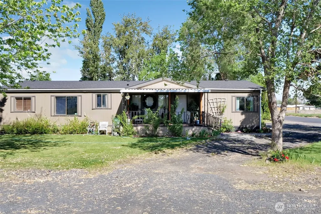 4379 Jackie Drive NE Moses Lake WA 98837