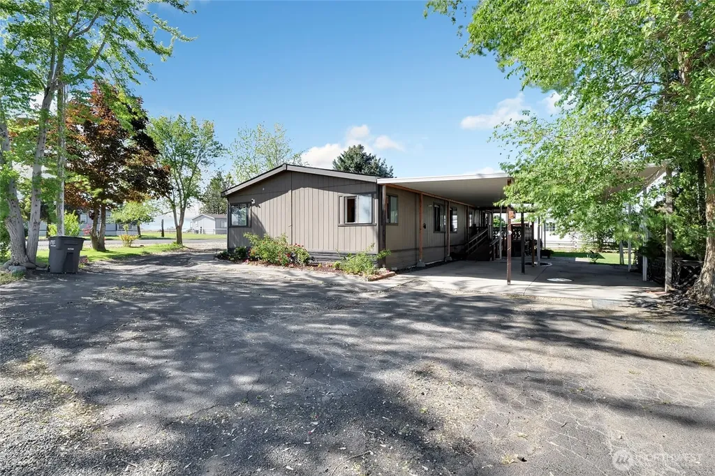 4379 Jackie Drive NE Moses Lake WA 98837