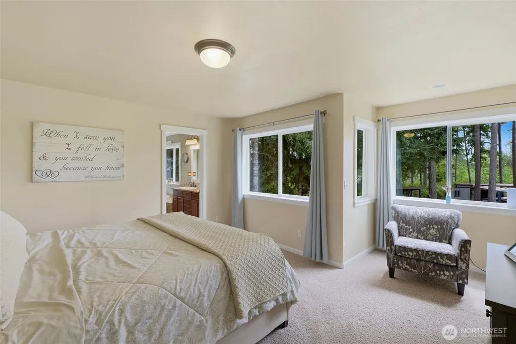 14910 41st Street SW Lakebay WA 98349