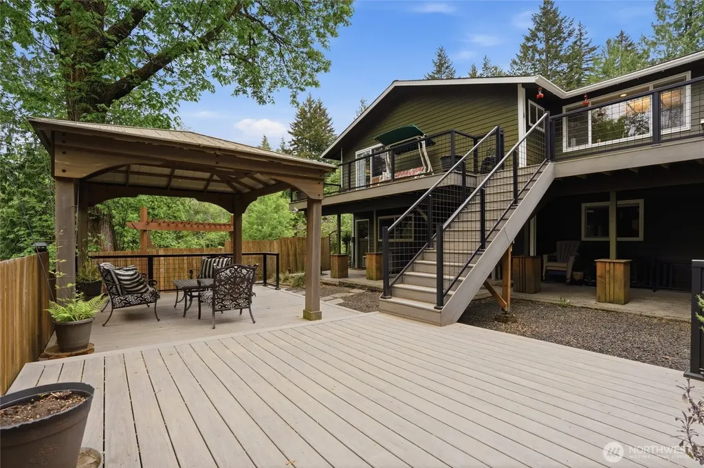 3858 Quiet Drive NW Bremerton WA 98312