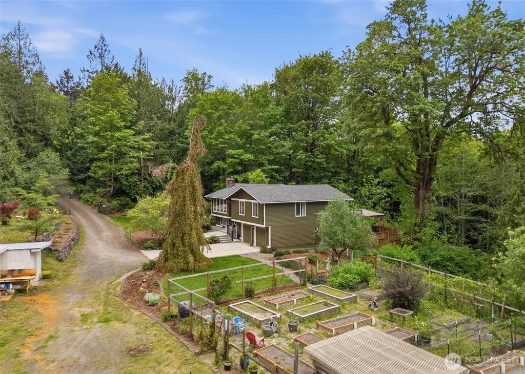 3858 Quiet Drive NW Bremerton WA 98312