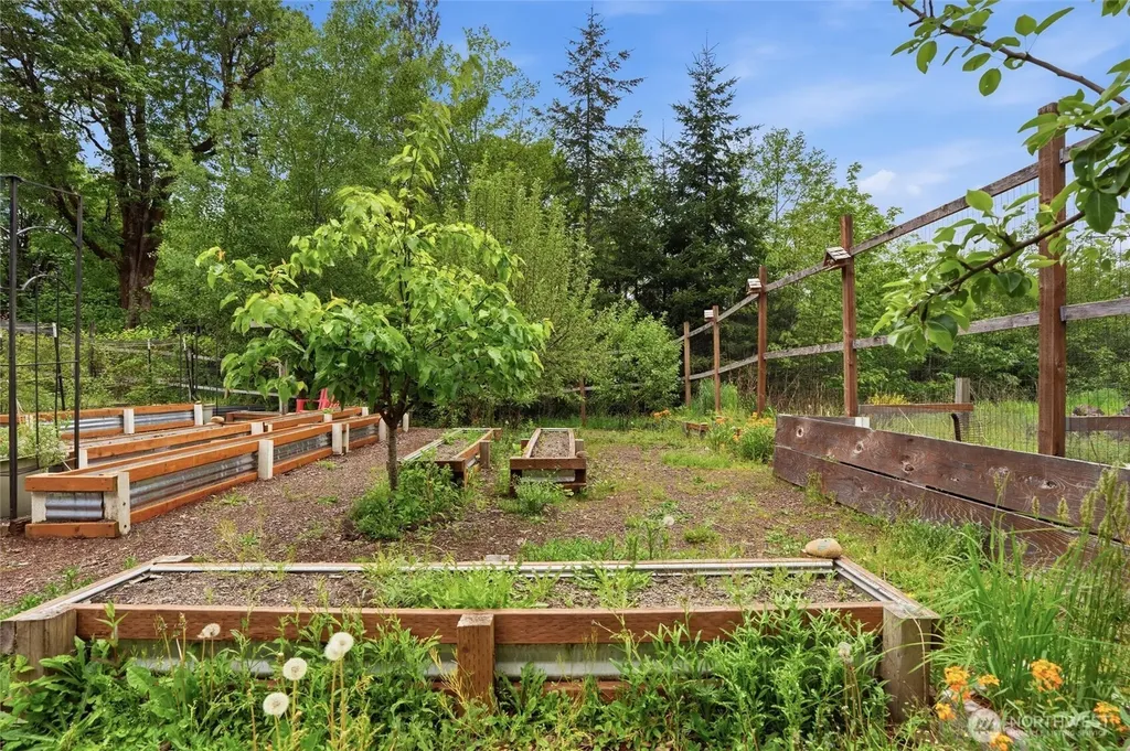 3858 Quiet Drive NW Bremerton WA 98312