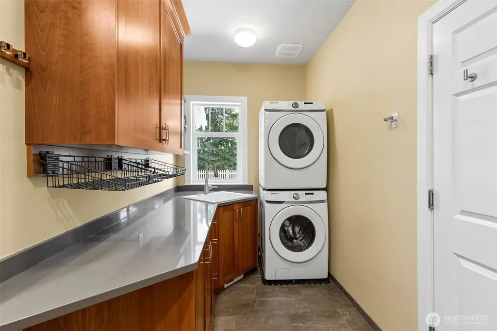2309 Nut Tree Court SE Olympia WA 98501