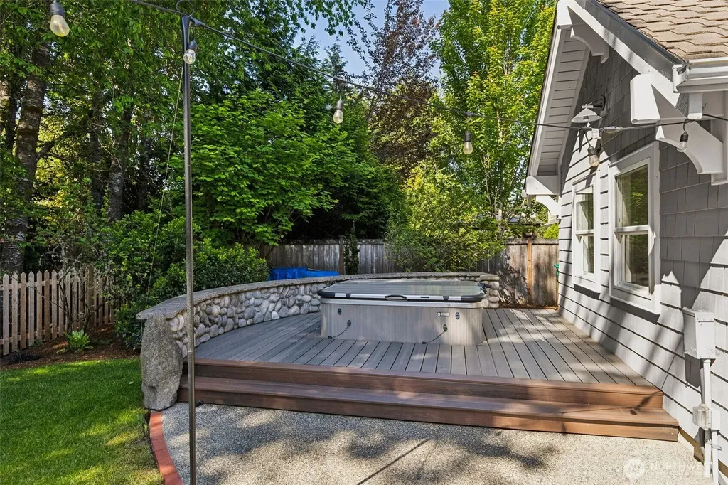 2309 Nut Tree Court SE Olympia WA 98501