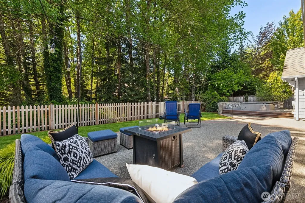 2309 Nut Tree Court SE Olympia WA 98501