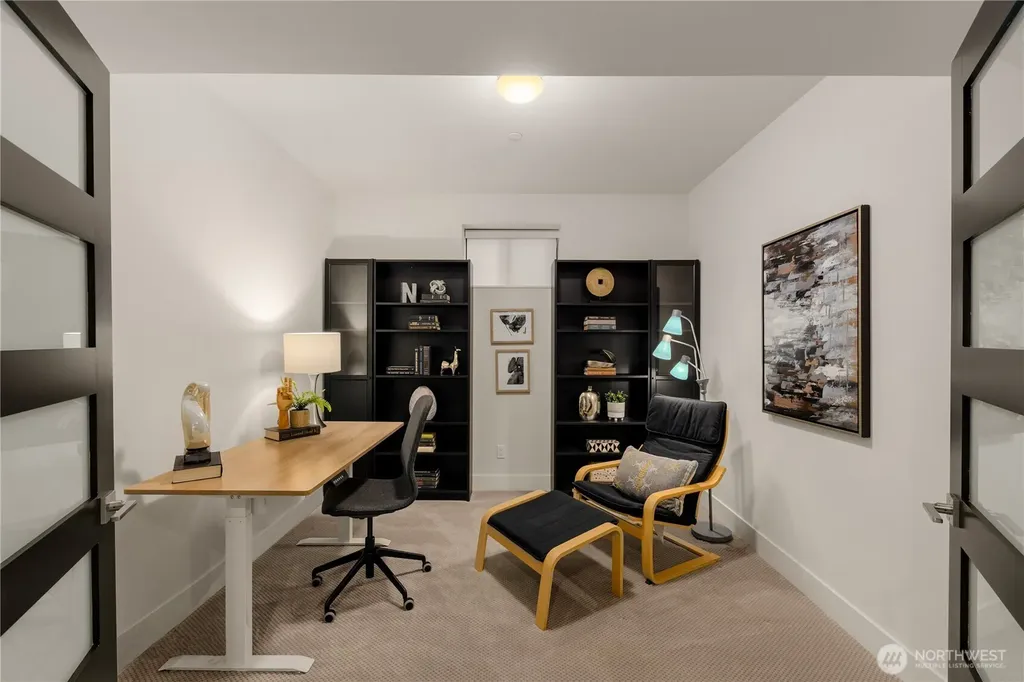 7002 93rd Avenue SE Mercer Island WA 98040