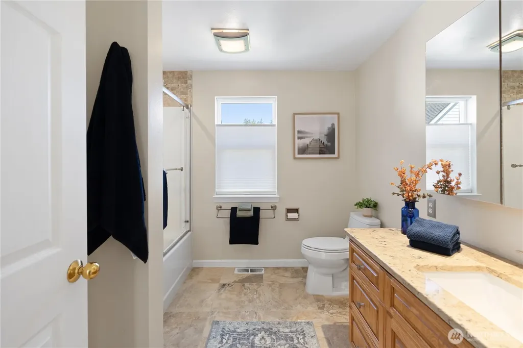 7610 NE Bruce Lane Hansville WA 98340