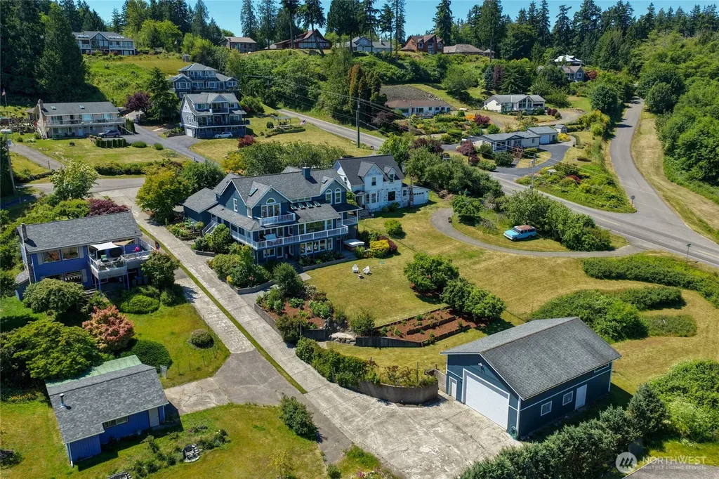 7610 NE Bruce Lane Hansville WA 98340
