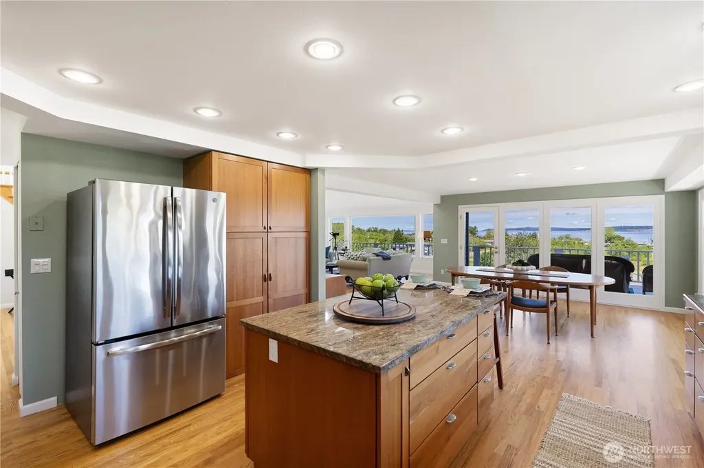 7610 NE Bruce Lane Hansville WA 98340