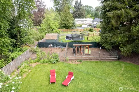 9726 F Street E Tacoma WA 98445
