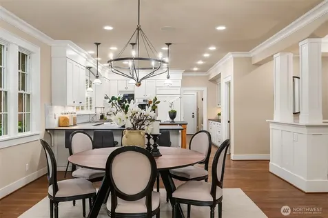 10910 NE 18th Place Bellevue WA 98004
