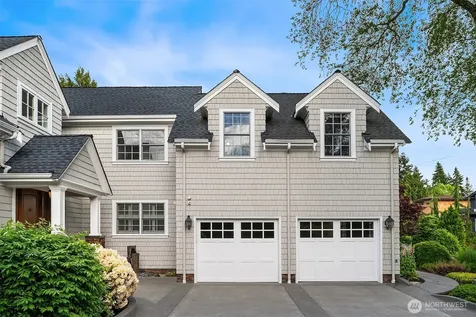 10910 NE 18th Place Bellevue WA 98004
