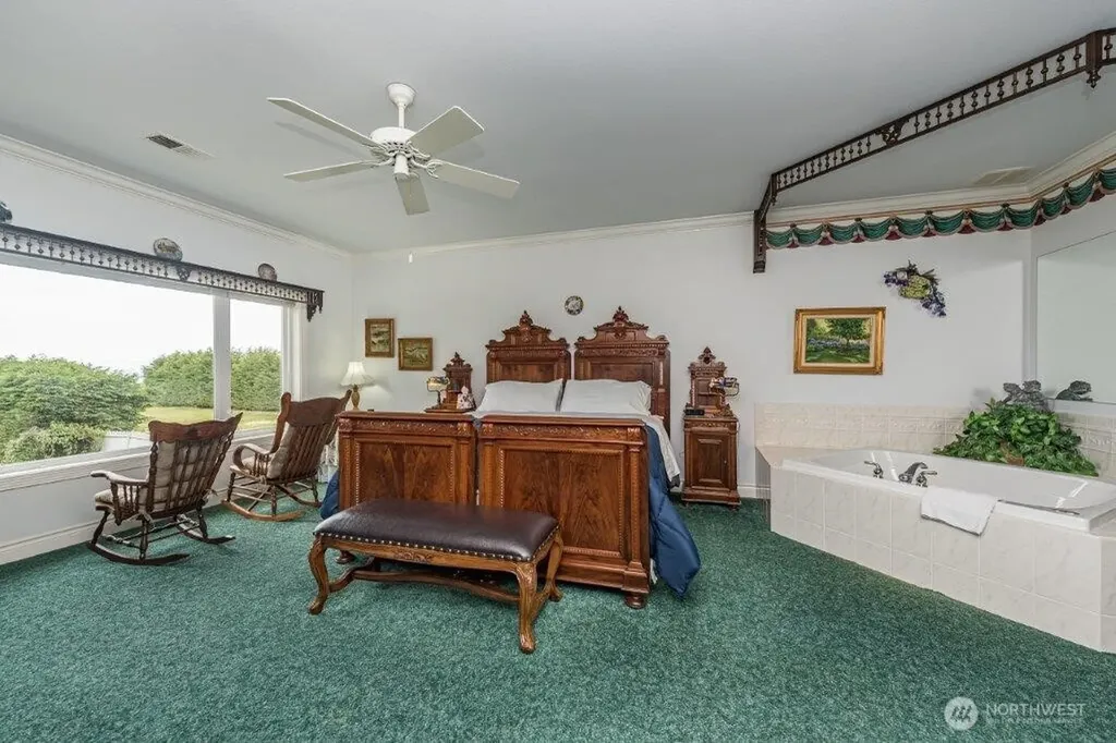 397 Monterra Drive Port Angeles WA 98362