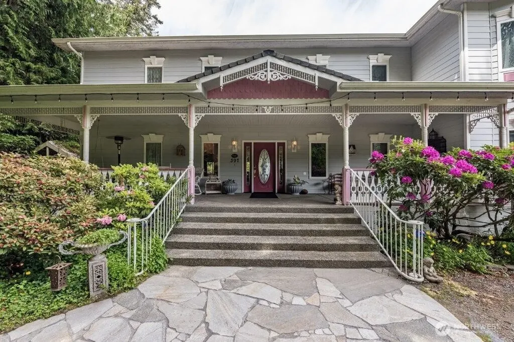 397 Monterra Drive Port Angeles WA 98362