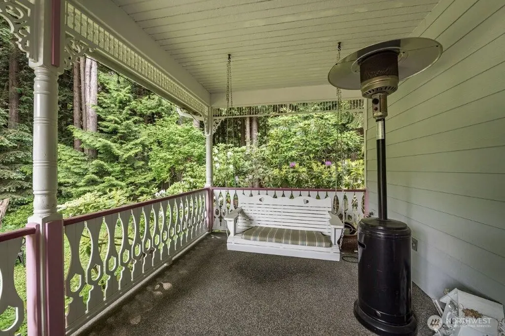 397 Monterra Drive Port Angeles WA 98362