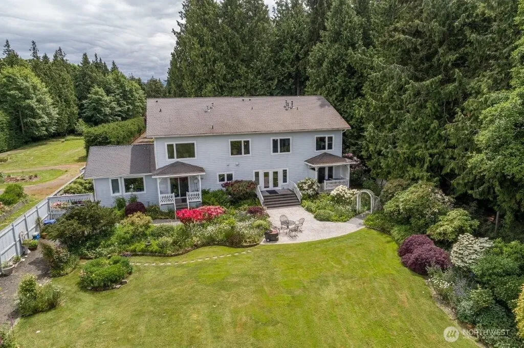 397 Monterra Drive Port Angeles WA 98362