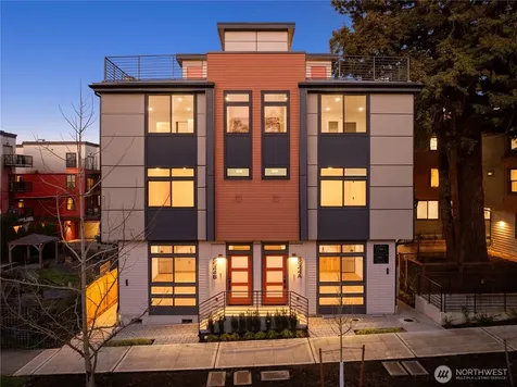 6538 Latona Avenue NE Seattle WA 98115