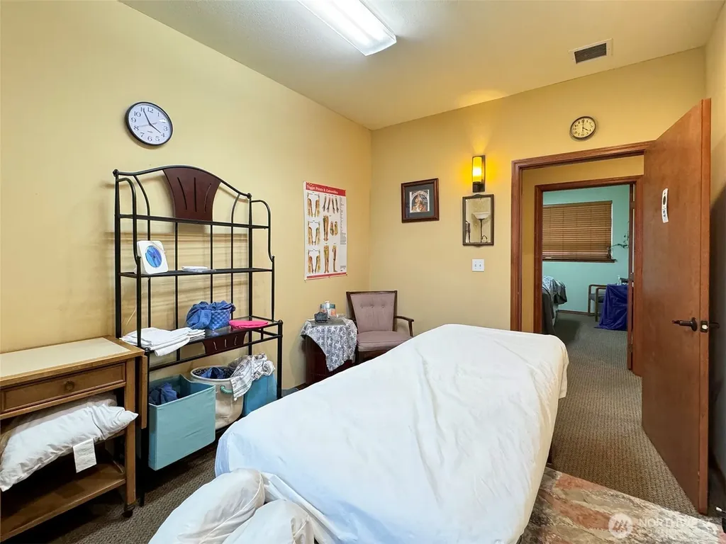 534 N Fifth Avenue Sequim WA 98382