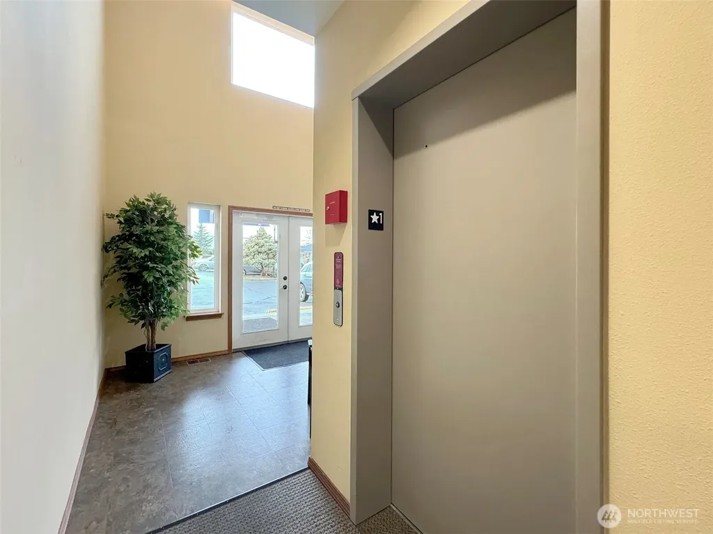 534 N Fifth Avenue Sequim WA 98382