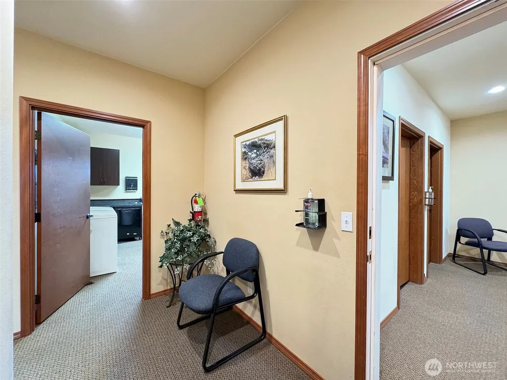 534 N Fifth Avenue Sequim WA 98382