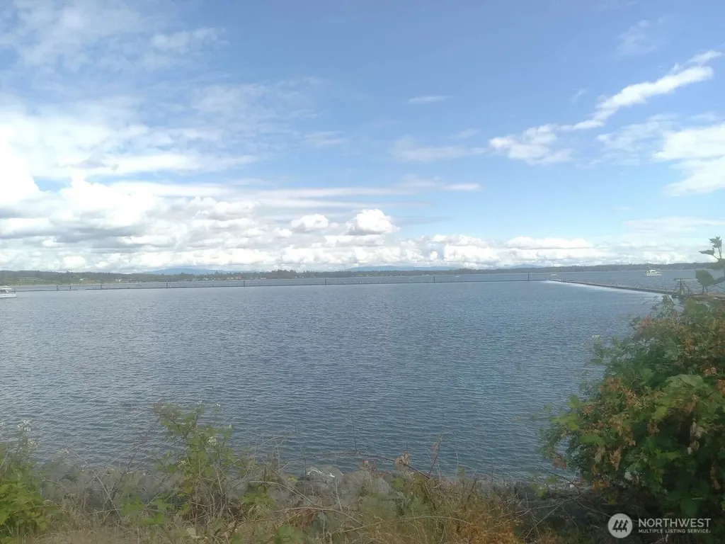 7806 Birch Bay Drive Blaine WA 98230