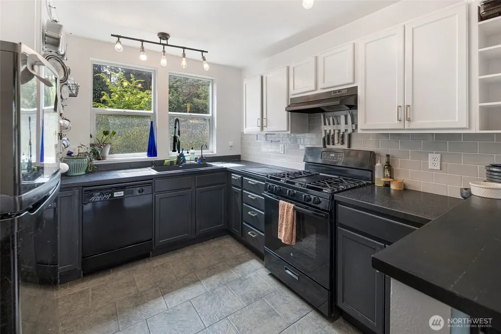 1014 Park Street Friday Harbor WA 98250