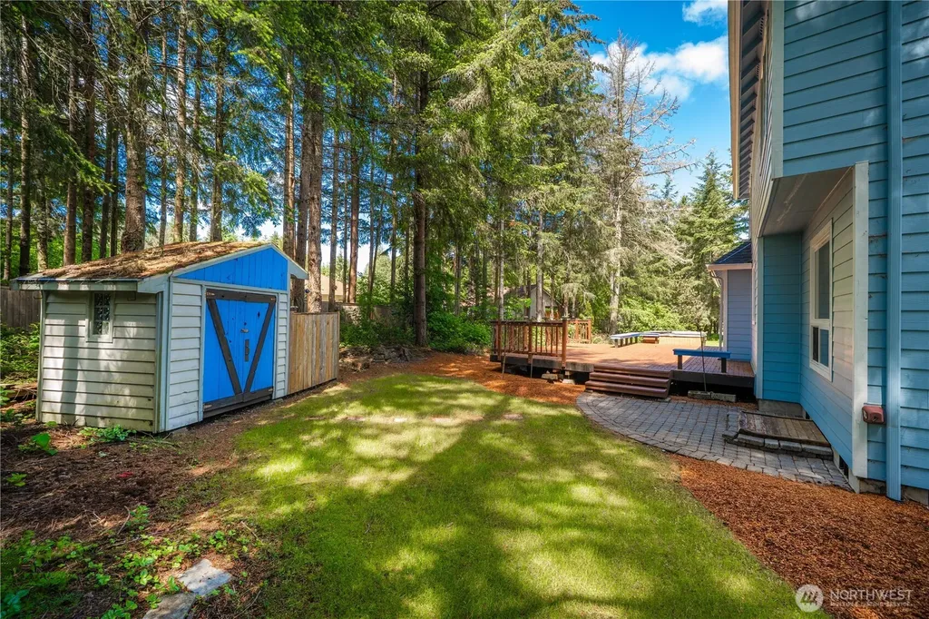 5201 Blacktail Court NE Olympia WA 98516