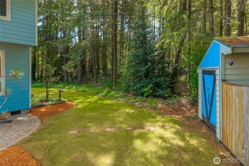 5201 Blacktail Court NE Olympia WA 98516
