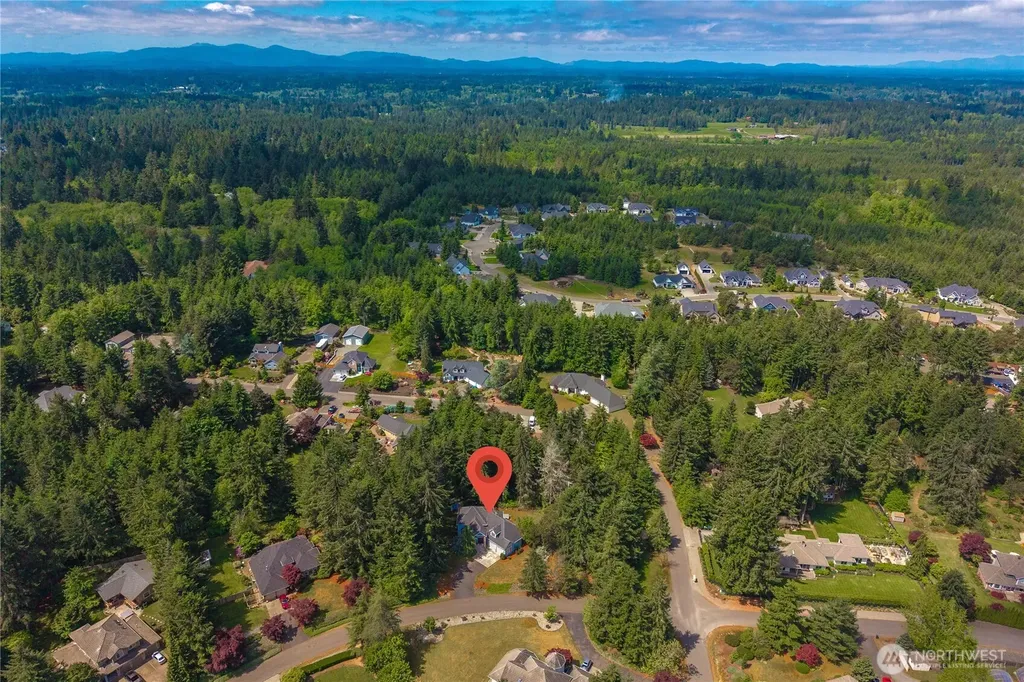 5201 Blacktail Court NE Olympia WA 98516