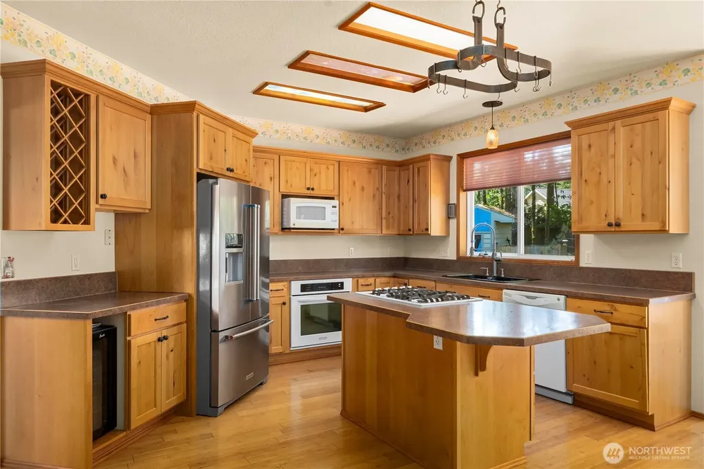 5201 Blacktail Court NE Olympia WA 98516