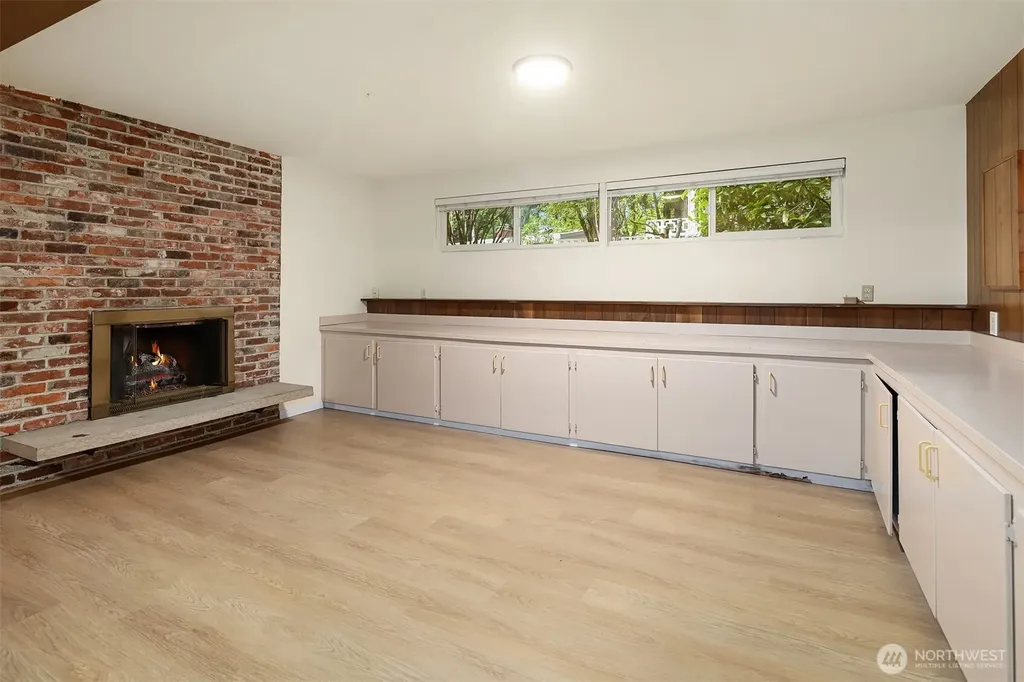 2814 129th Avenue SE Bellevue WA 98005