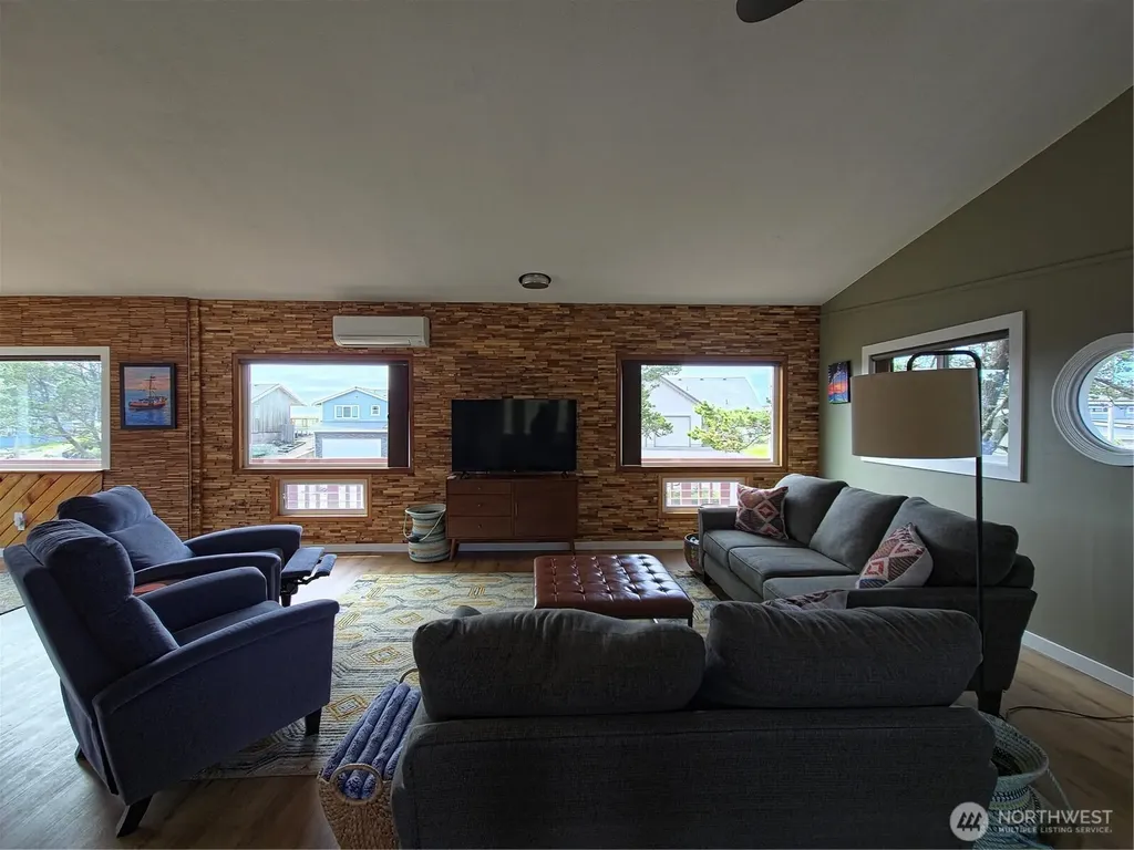 29905 H Street Court Ocean Park WA 98640