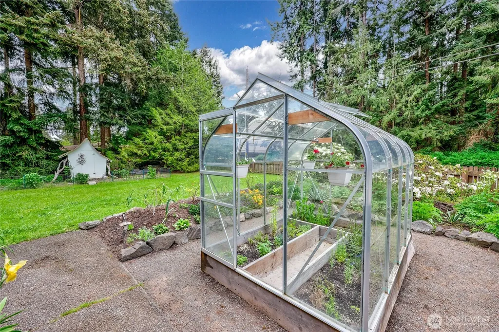 71 E Moore Street Port Hadlock WA 98339